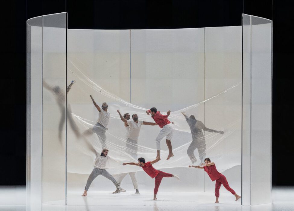 Dynamic Dance Performance Dynamic Dance Performance